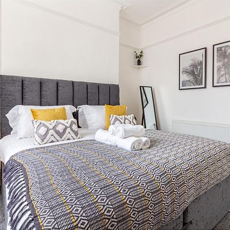 Host & Stay - Montpellier Villa Apartment كيلتنهام المظهر الخارجي الصورة